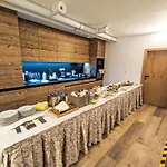 Апартаменты Resident C By Interhome