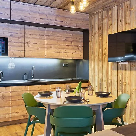 Resident C By Interhome