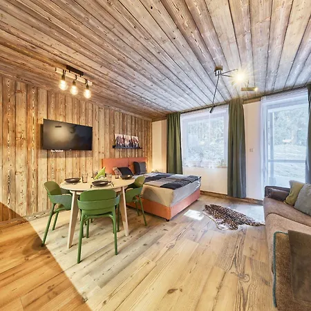 Resident C By Interhome